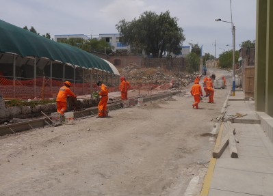 Mejoramiento de la infraestructura vehicular y peatonal del anexo El Cerro y Linares Moscoso